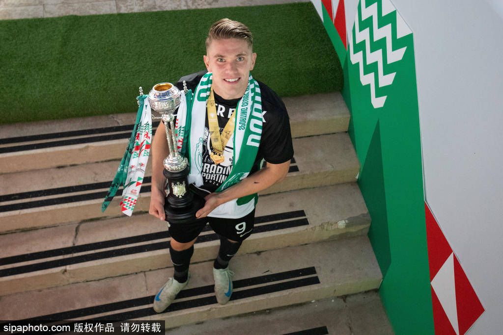 爆！曼联猎物约克雷斯INS“清空”示好！红魔锋线真要换天？